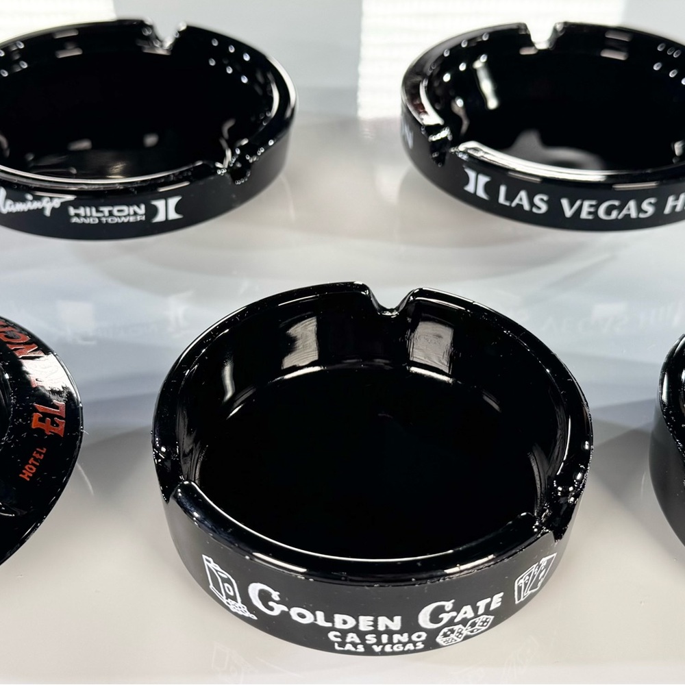 Vintage Las Vegas Casino LOT Of 5 Black Glass Ashtrays Flamingo Riviera Hilton